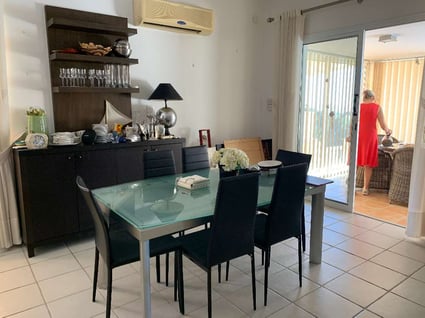 jpeg-optimizer_IMG_2580_dining room