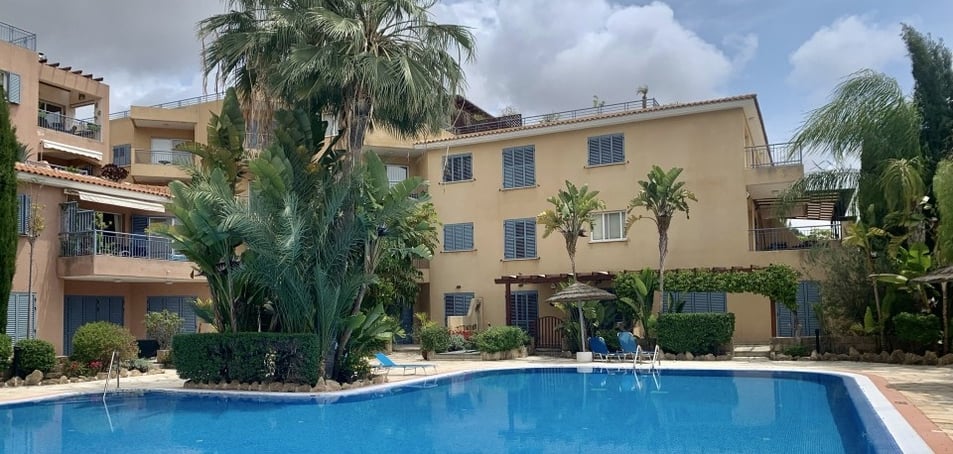 158118-apartment-for-sale-in-peyia_full